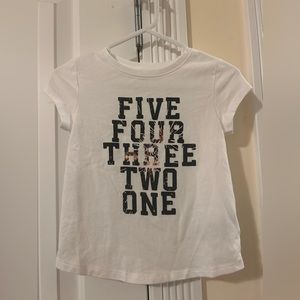 🎇3/$20 New Years Countdown Tee